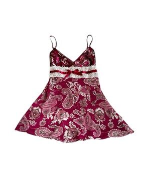 California Dynasty fuschia pink paisley babydoll chemise lingerie dress